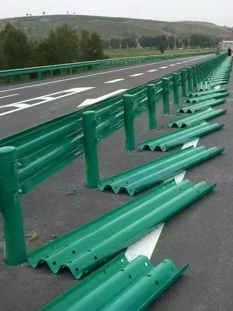 大同波形护栏